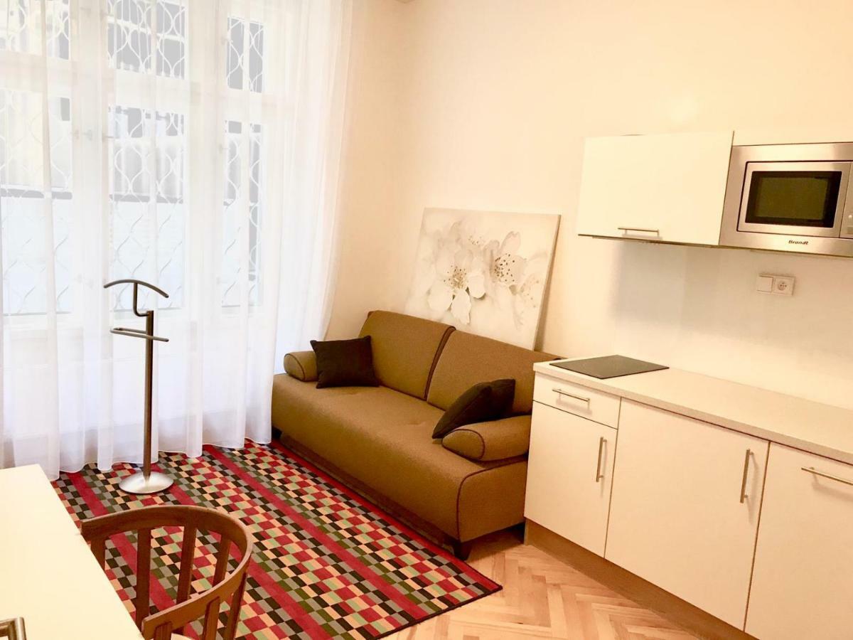 Gold Art Apartments Prága Kültér fotó