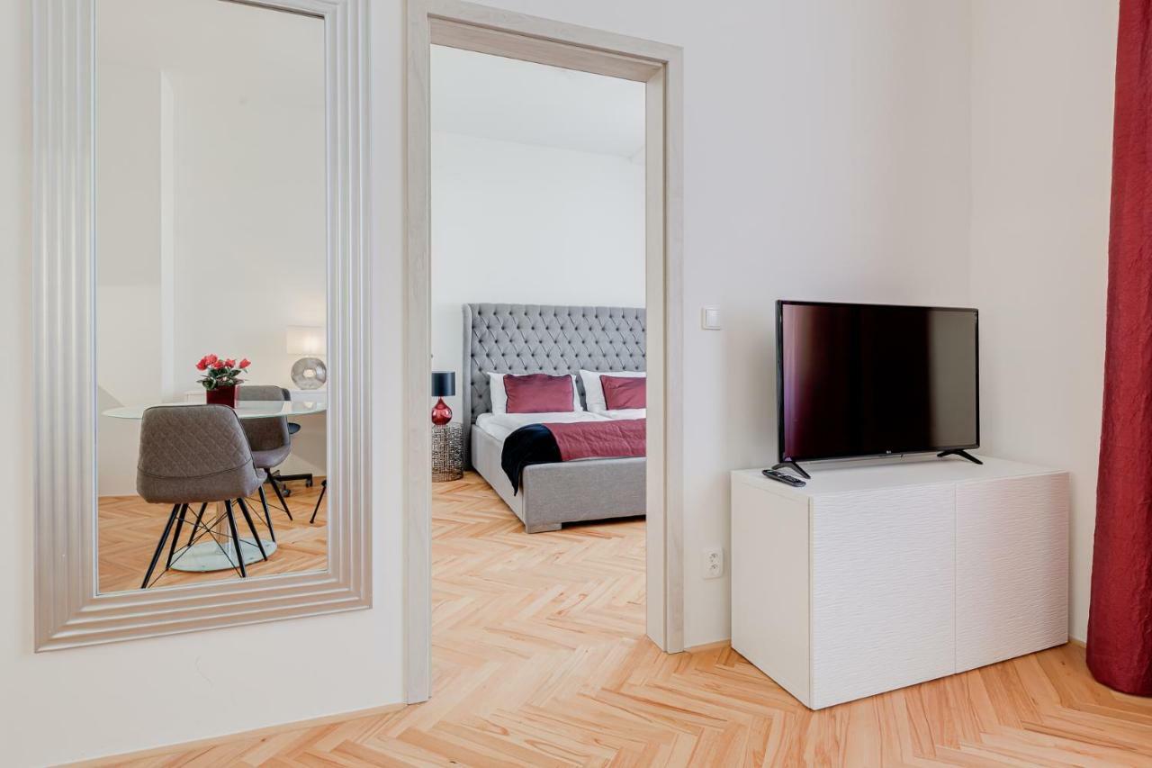 Gold Art Apartments Prága Kültér fotó